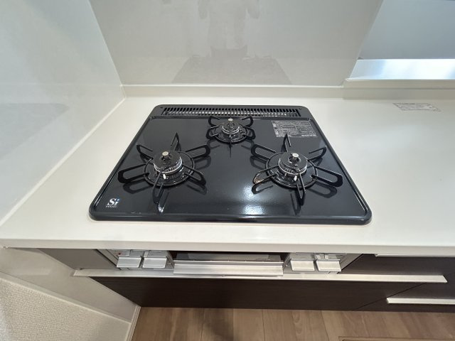 LG八重瀬町具志頭〈３号棟〉のキッチン