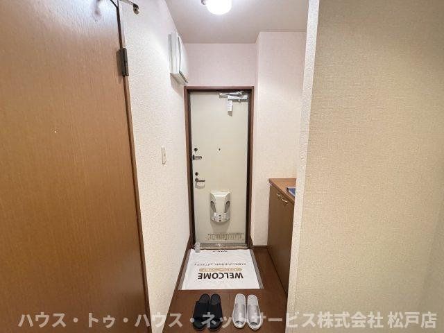 ルミナスビラ　Ｂの玄関