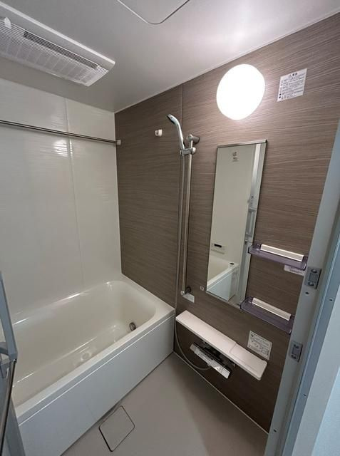 ブランシエスタ上野の浴室