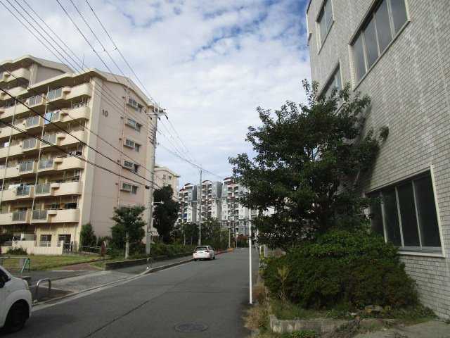 大阪市東淀川区井高野２丁目の倉庫