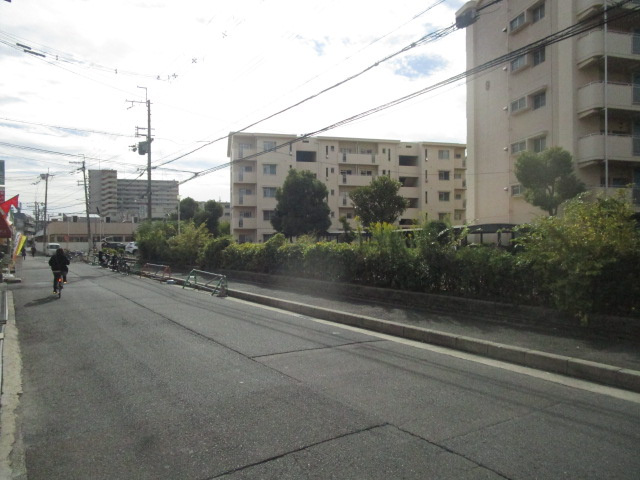 大阪市東淀川区井高野２丁目の倉庫