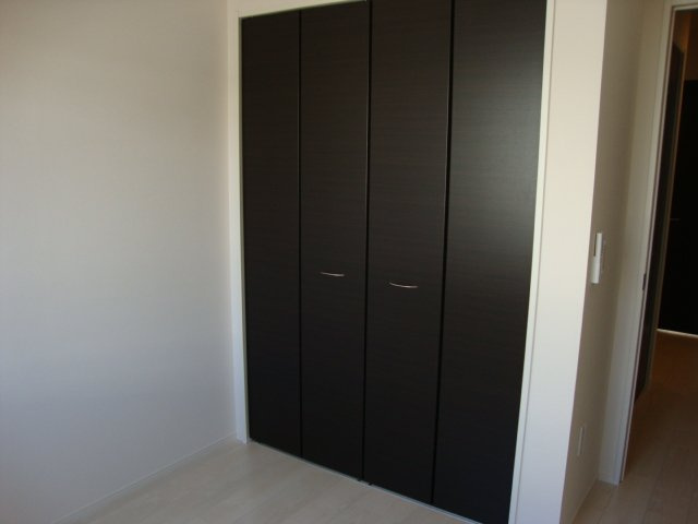 ローズテラスの収納|クローゼット