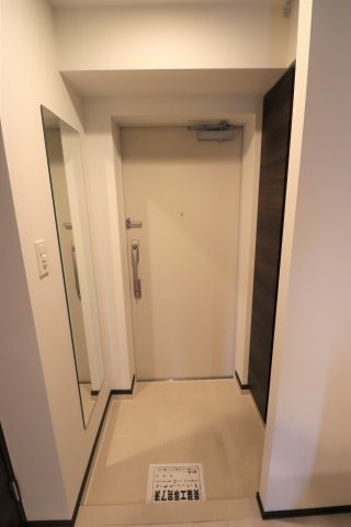 GENOVIA浅草Ⅳskygardenの玄関|★別タイプ写真