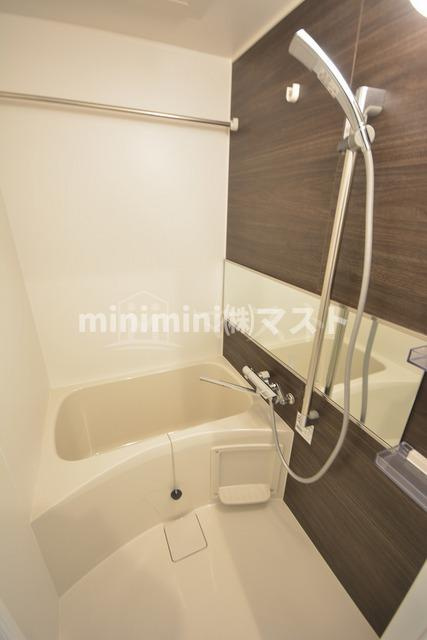 LC天王寺東の浴室