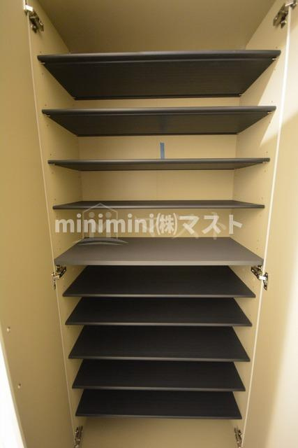 LC天王寺東の収納