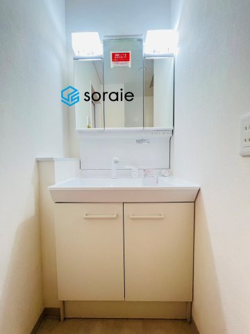 所沢市東新井町　中古戸建の独立洗面台|11/14　撮影