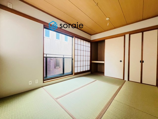 所沢市東新井町　中古戸建の子供部屋|11/14　撮影