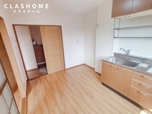 ハイカムールあすか　B　　刈谷市近郊の賃貸はクラスホーム刈谷店の居間・リビング|同物件の別部屋になります。