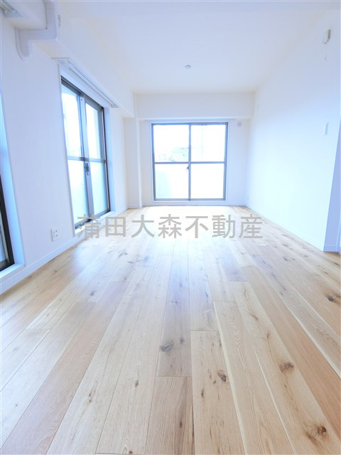 レジデンス多摩川西六郷の居間・リビング