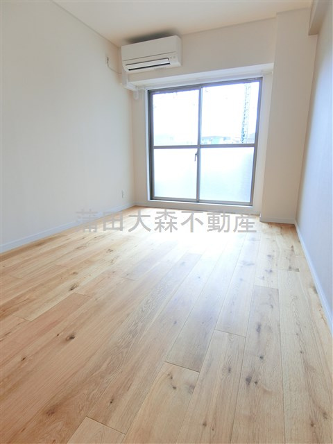 レジデンス多摩川西六郷の洋室|リビング側洋室5.7帖