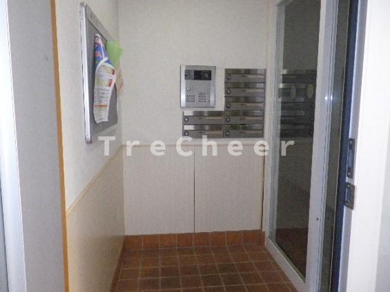 サンライズハウスのエントランス