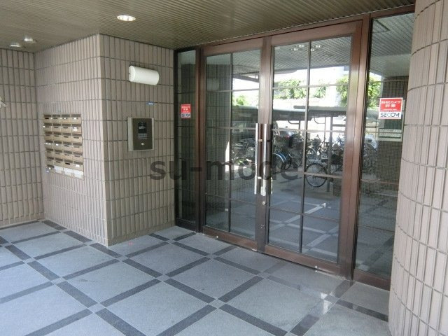 Dio花水木のエントランス