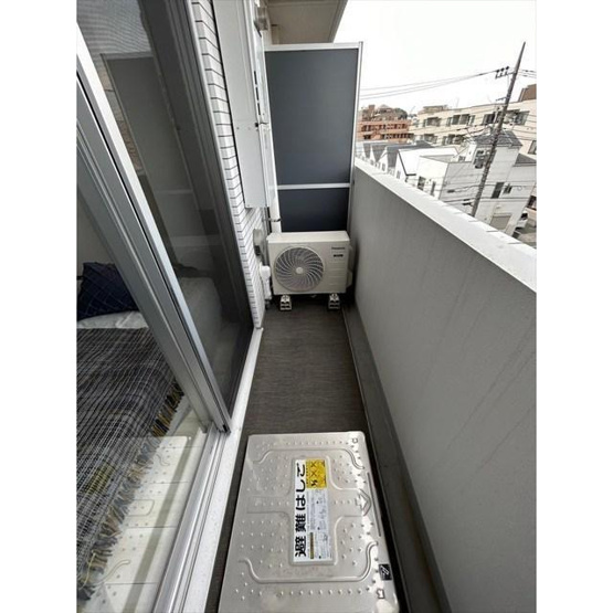 【バルコニー】