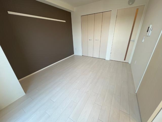 フリーダムファンの内装|洋室