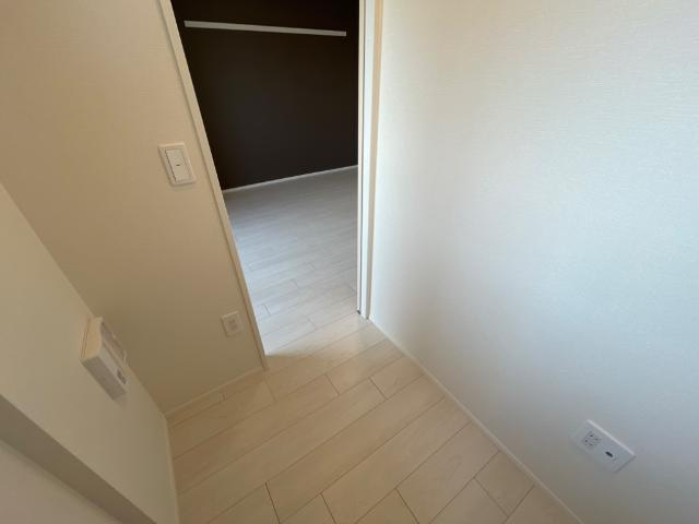 フリーダムファンの内装|書斎