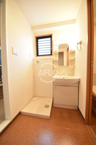 コンフォート松ヶ枝Ⅱの洗面所|コンフォート松ヶ枝II　洗面脱衣所