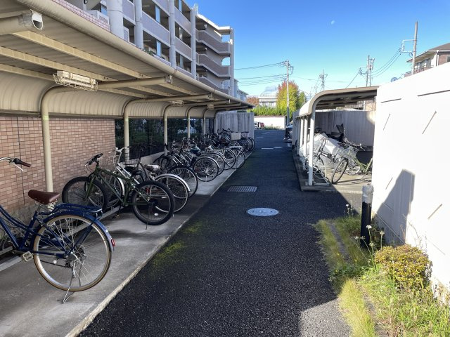 ビューフレア片町のその他共用部分|駐輪場