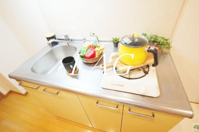 【キッチン】 | リクレイシア西麻布Ⅰ番館 | キッチンです。