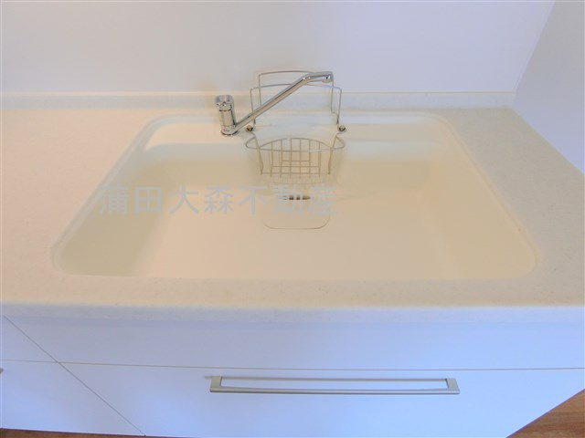 レジデンス多摩川西六郷のキッチン