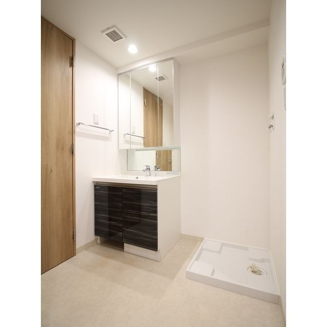 プレール・ドゥーク浅草Ⅳの独立洗面台