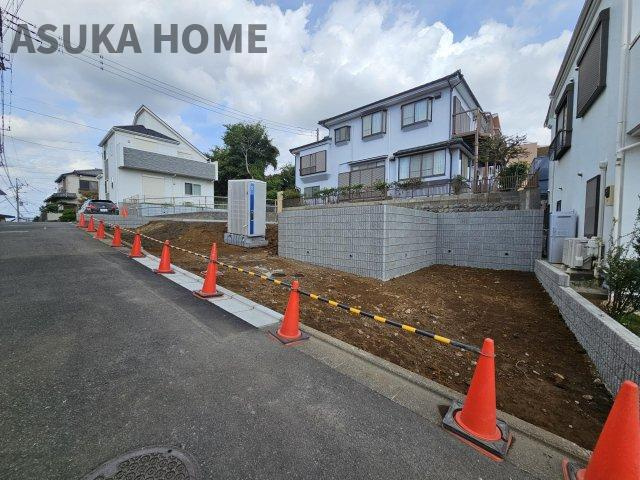 旭区東希望が丘の駐車場