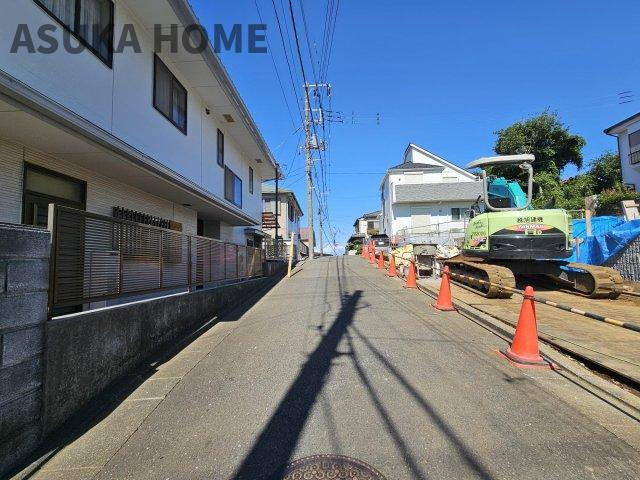旭区東希望が丘の前面道路含む現地写真