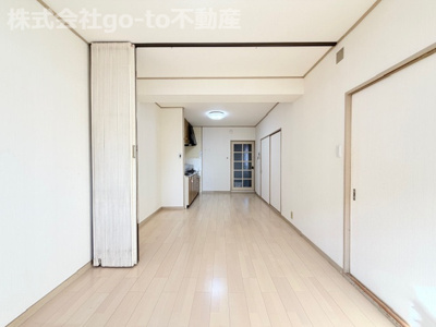 【居間・リビング】 | 明石ダイヤハイツ | 約11帖のLDK