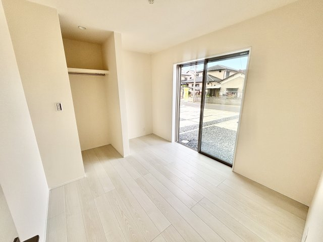 【仲介手数料無料／津島市】津島市宮川町2丁目　リーブルガーデン　新築戸建　3号棟の洋室