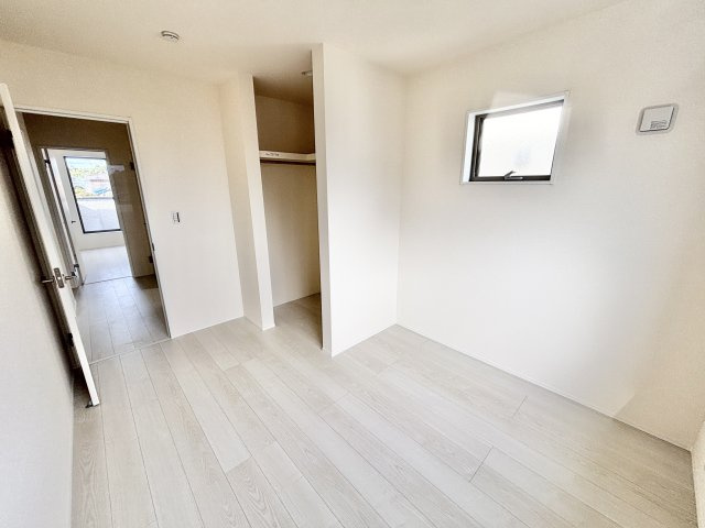 【仲介手数料無料／津島市】津島市宮川町2丁目　リーブルガーデン　新築戸建　3号棟の洋室