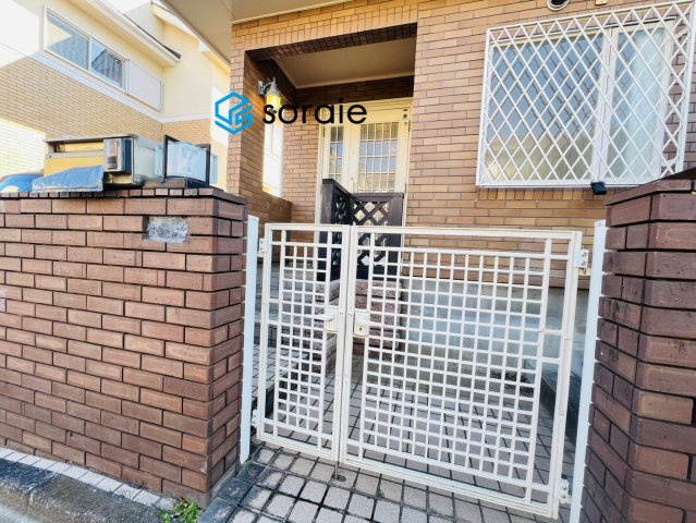 所沢市中富南　中古戸建の玄関|11/14　撮影