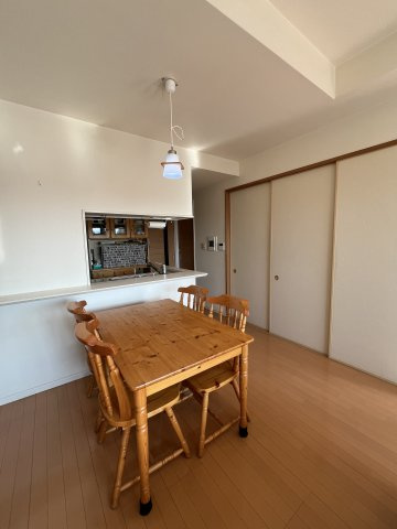 サーパス熊谷駅前の居間・リビング