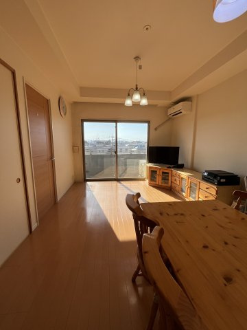 サーパス熊谷駅前の居間・リビング