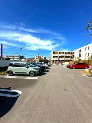 【駐車場】 | シャーメゾンステージ茨木春日