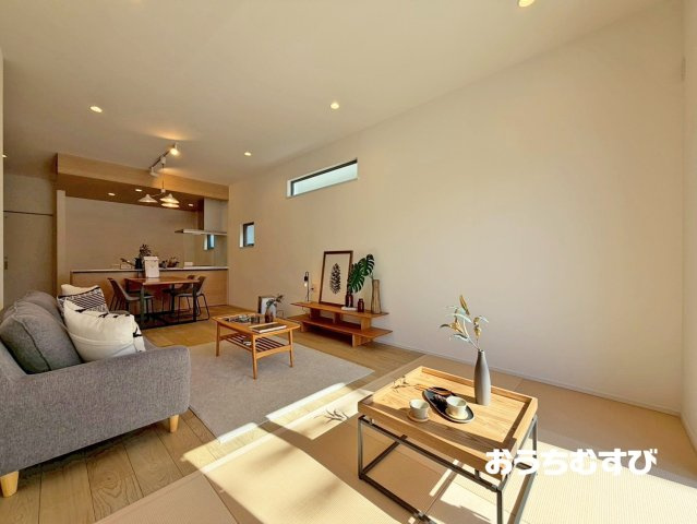 春日井市小木田町(全2棟)A区画の居間・リビング