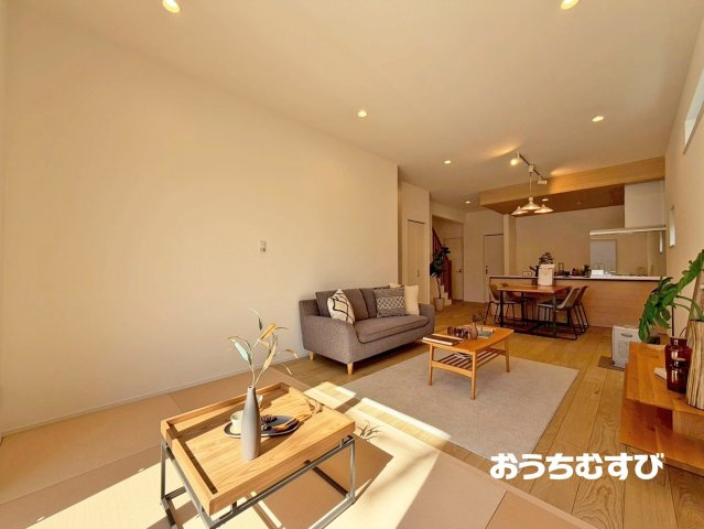 春日井市小木田町(全2棟)A区画の居間・リビング