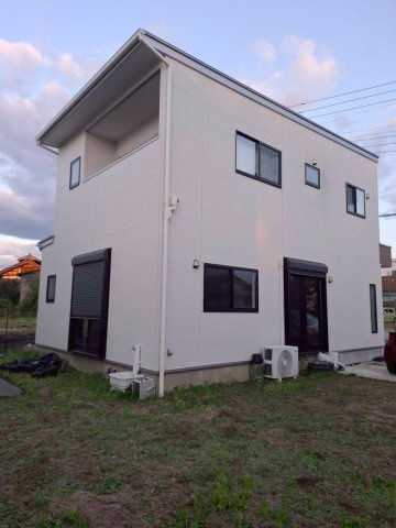 北群馬郡吉岡町南下408-2の外観