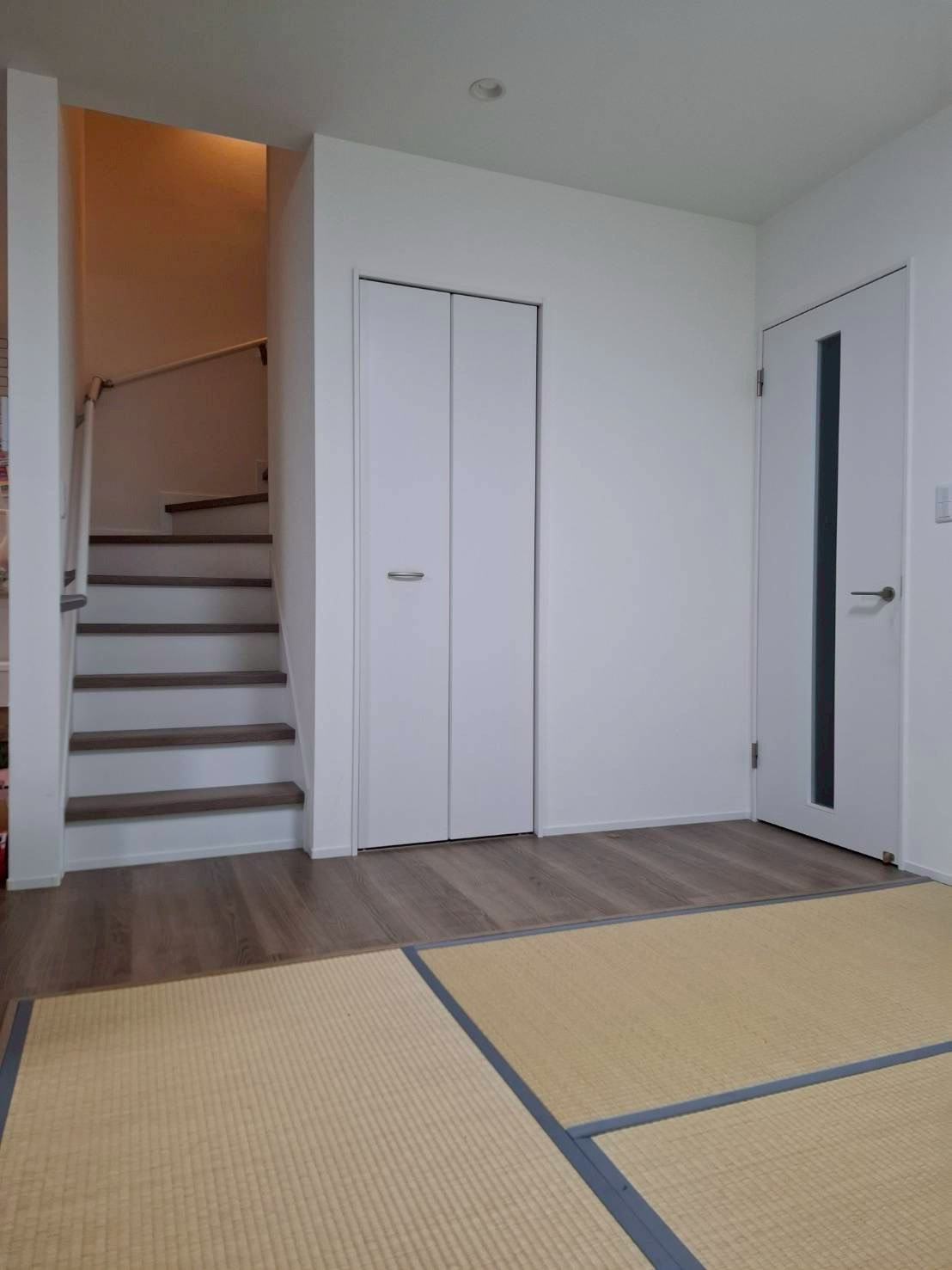 北群馬郡吉岡町南下408-2の和室