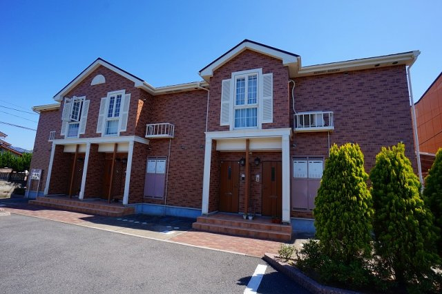 サンパティーク遠賀Ⅱの外観