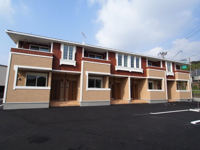 プロムナード上上津役Ｂの外観