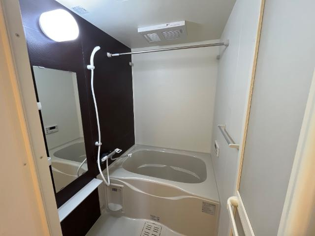 Queen’s Gardenの浴室|バス