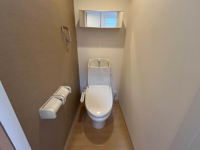 Queen’s Gardenのトイレ|シャワー付トイレ