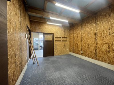 【内装】 | 吉祥西取石事務所倉庫