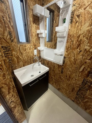 【独立洗面台】 | 吉祥西取石事務所倉庫