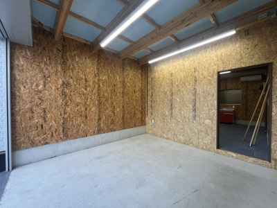 【居間・リビング】 | 吉祥西取石事務所倉庫