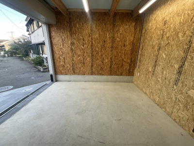 【居間・リビング】 | 吉祥西取石事務所倉庫