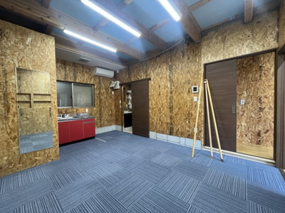 【内装】 | 吉祥西取石事務所倉庫