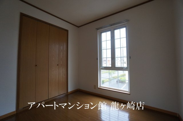 ベルデュール白羽Cの洋室