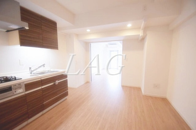 【居間・リビング】 | ポレスター千代田御茶ノ水 | 洋室のお部屋です。