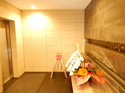 【エントランス】 | 中条プレイス