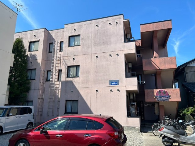 グランテール西福井